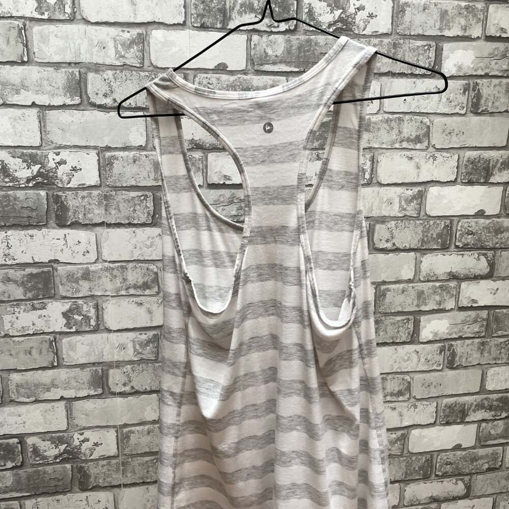 Danskin Racerback Tank Top - Picture 3 of 4